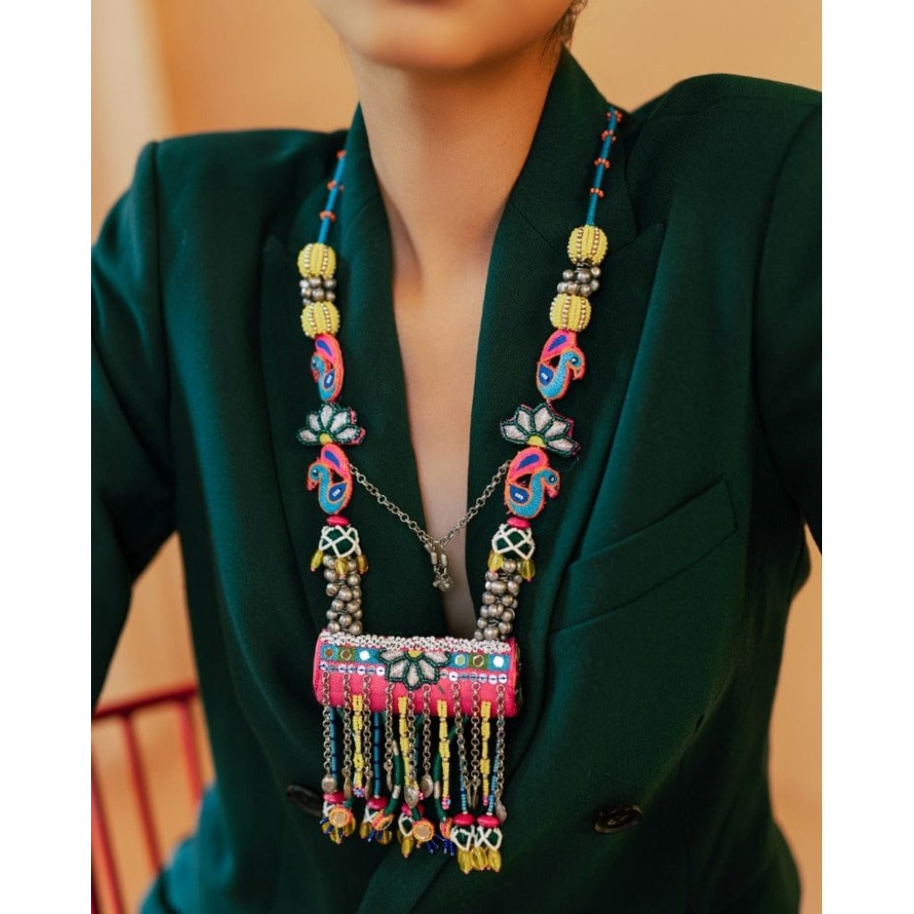 Mathakuut! Handmade traditional nec