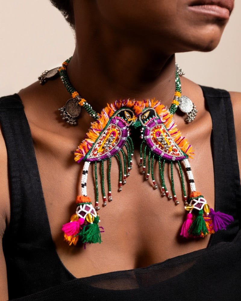 Vaydo! Handmade traditional choker