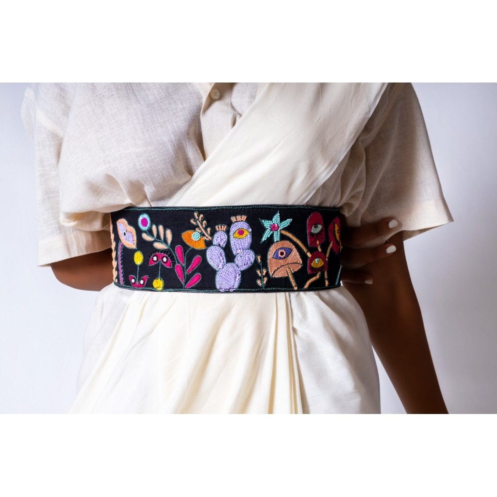 Tambola handcrafted leather belt