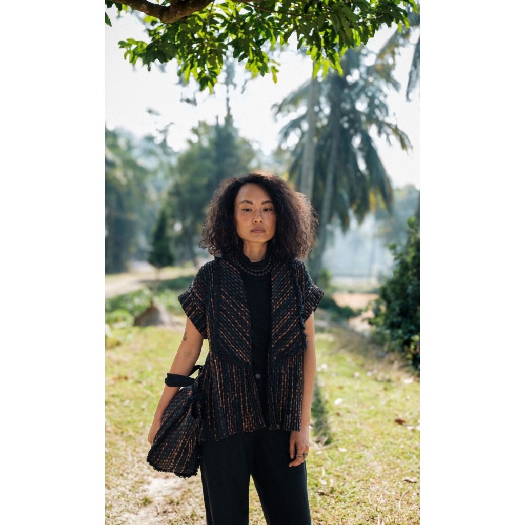 Handwoven Berlin Shawl Collar Top &