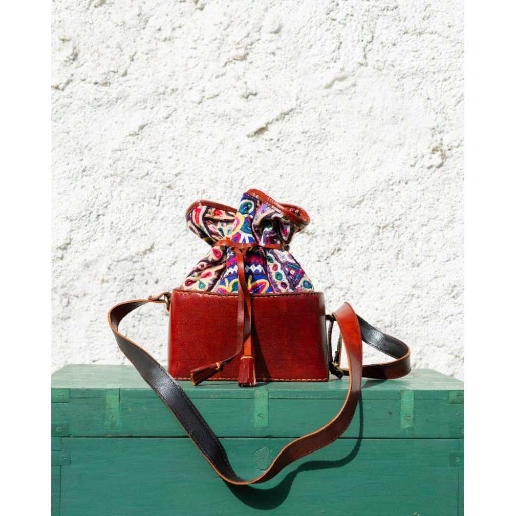 Gamthi potli handcrafted leather ba