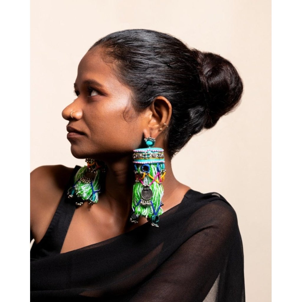 Lavara! Handmade traditional earrin