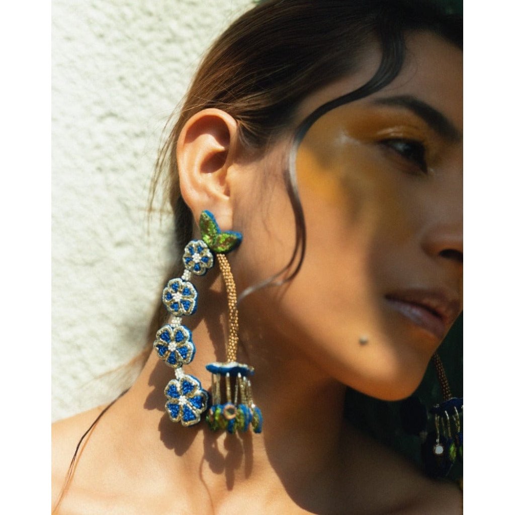 Forza! Handmade floral earrings