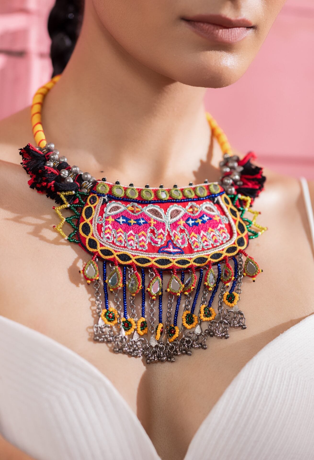 Yebo! Handcrafted traditional Haansdi neckpiece