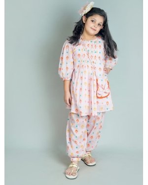 Tiny Trendsetter – Pastel Pink Kurta Set for Girls