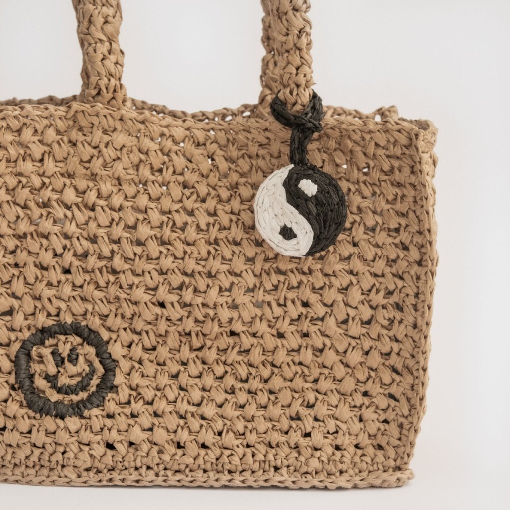 Raffia Keychain – Yin Yang