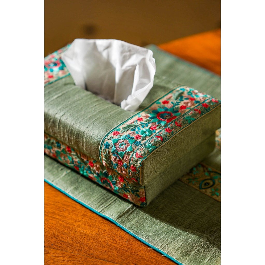 Floreo Handmade Tissue Box