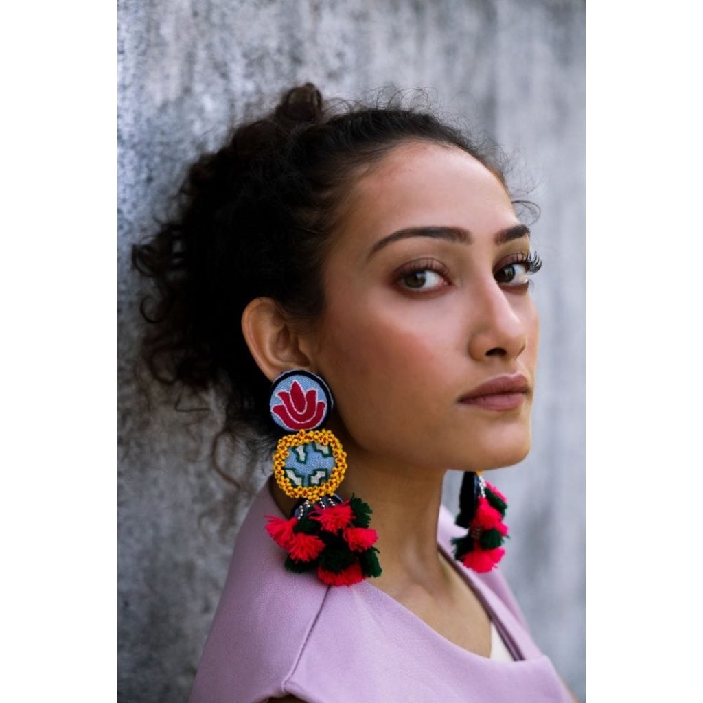 Bakudi! Handmade traditional earrin