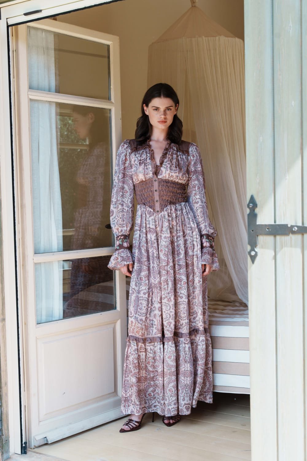 Onion pink paisley printed maxi wit