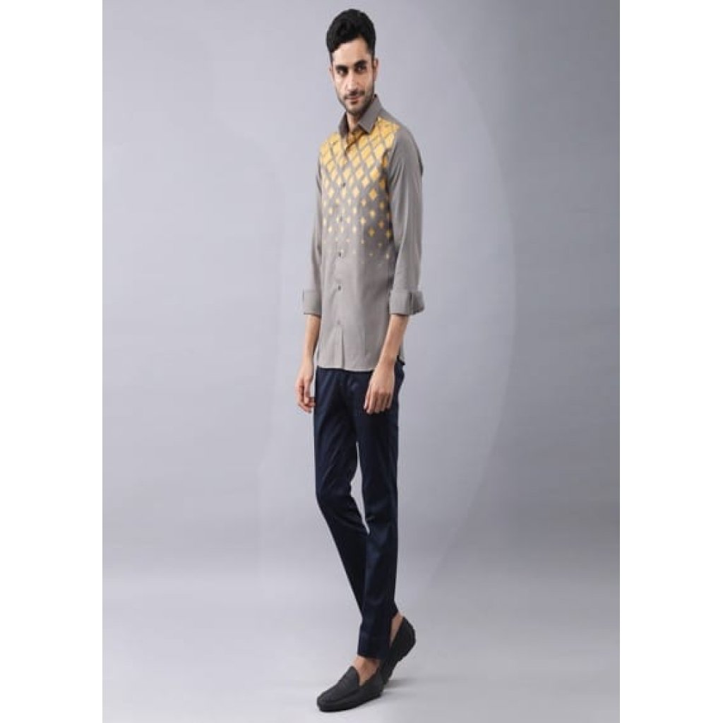 Abstract Placement printed shirt.