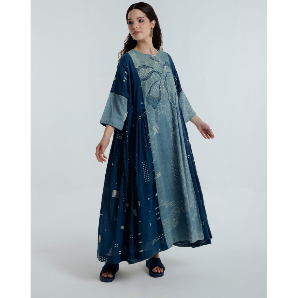 INDIGO PLEATED DRESS