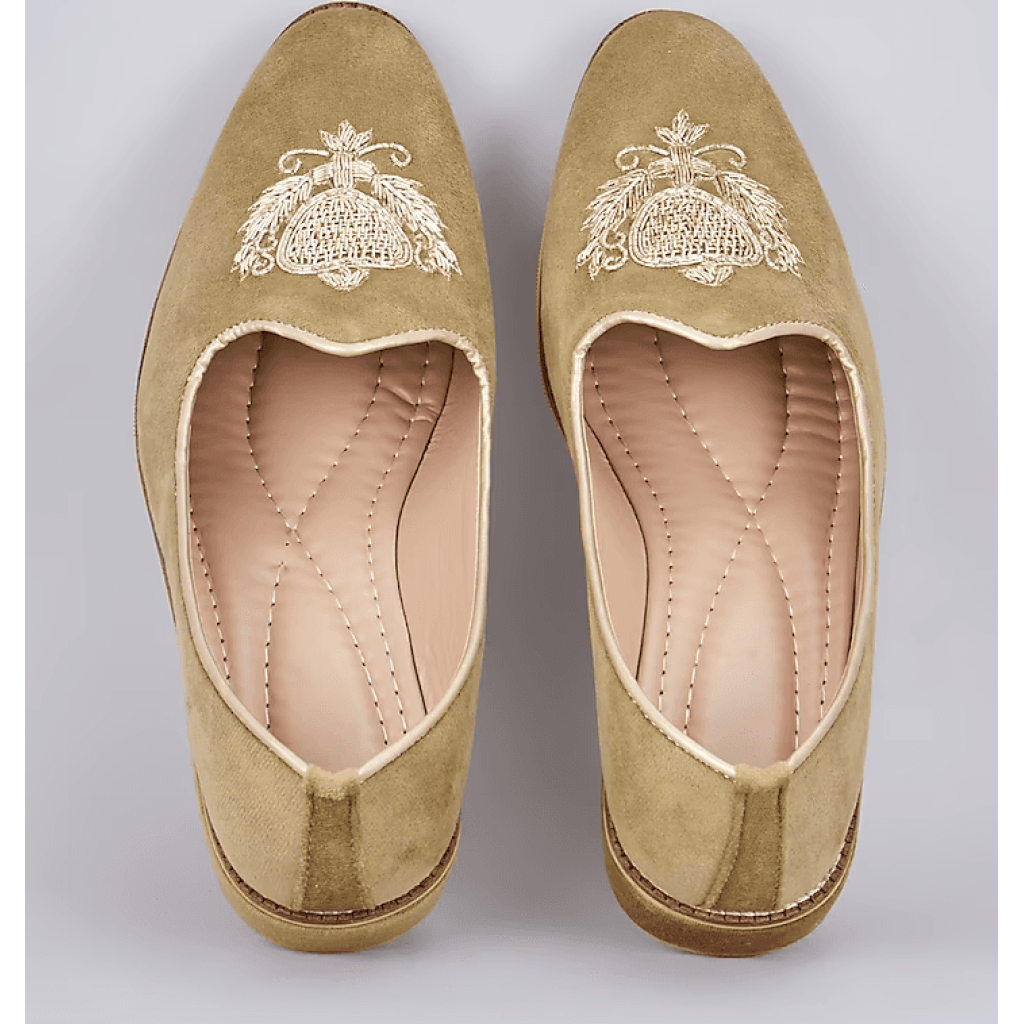 Pine Crown Velvet Loafers