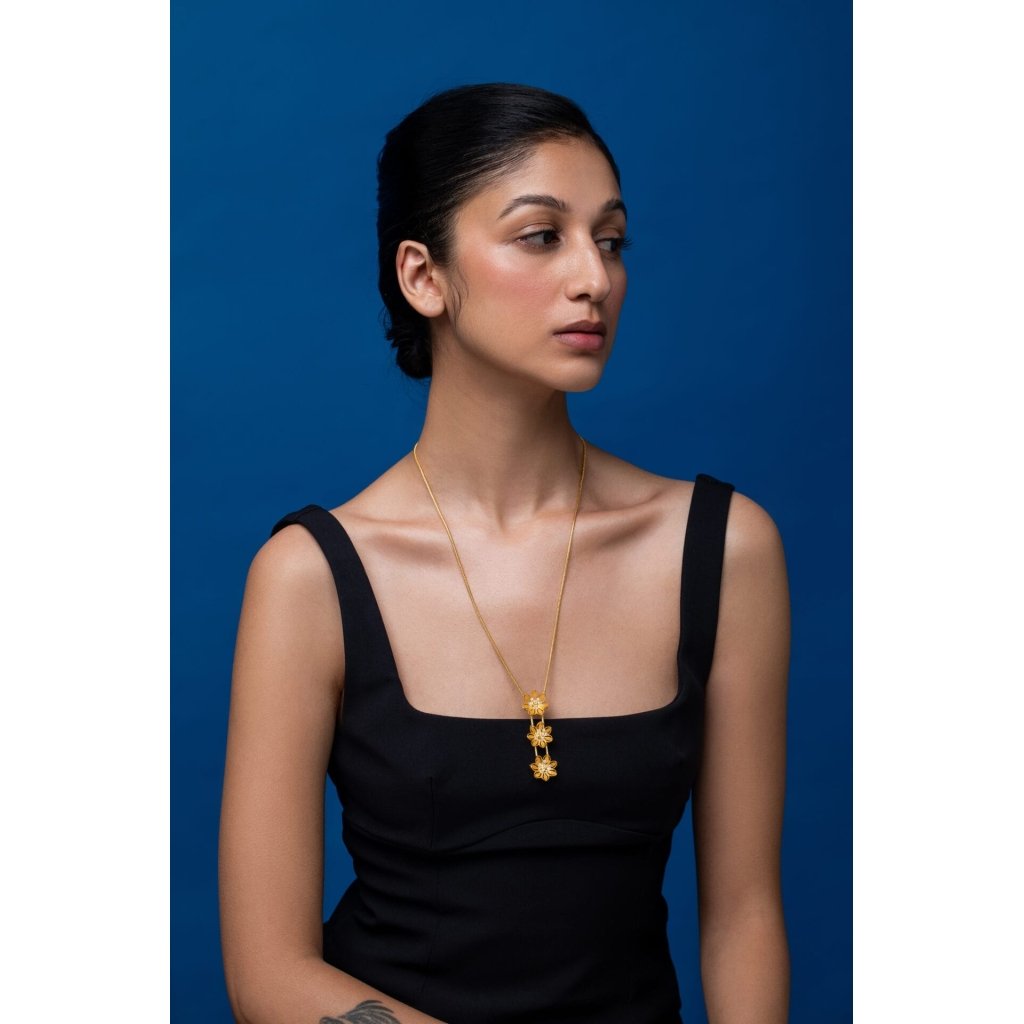 Pearly Golden Flower Triple Pendant